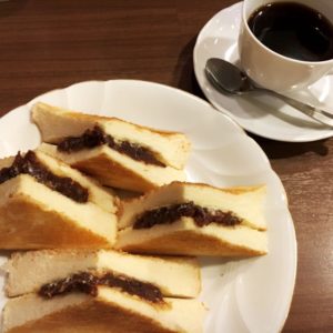 名古屋 これぞ名古屋のモーニング 一度は食べてみたい 小倉トーストが絶品のカフェ Cafesnap