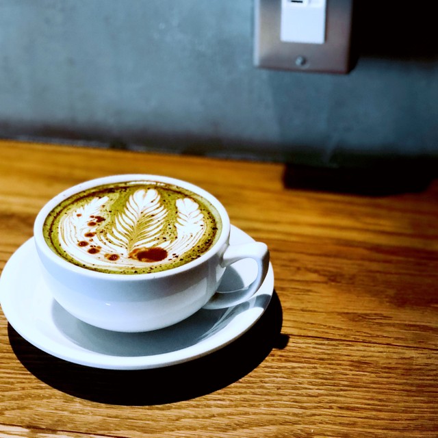 美しいビジュアルにも癒される。抹茶ラテが楽しめる東京のカフェ10選の画像